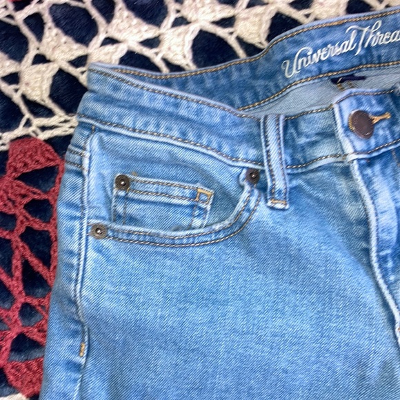 UNIVERSAL THREAD mid rise boyfriend shorts - Picture 2 of 6